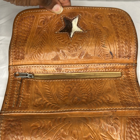 Brown Leather and fur embossed floral design wallet. Holds 12 cards. - Picture 8 of 13